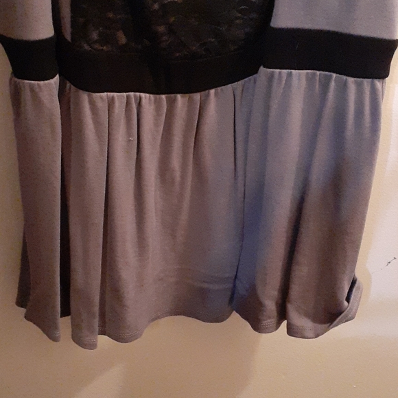 Torrid Top size 3 - Picture 4 of 4
